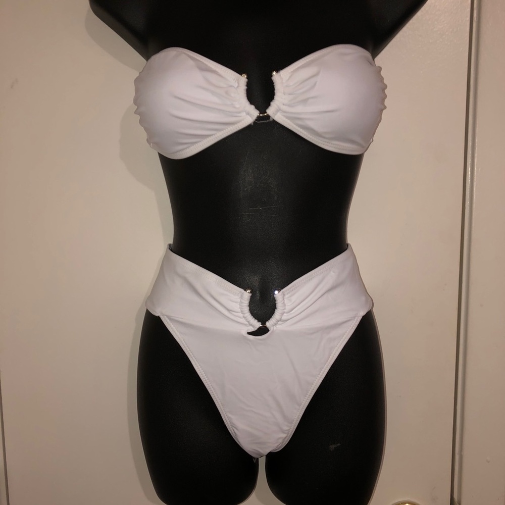 SWIMSUIT!! - Picture 2 of 8